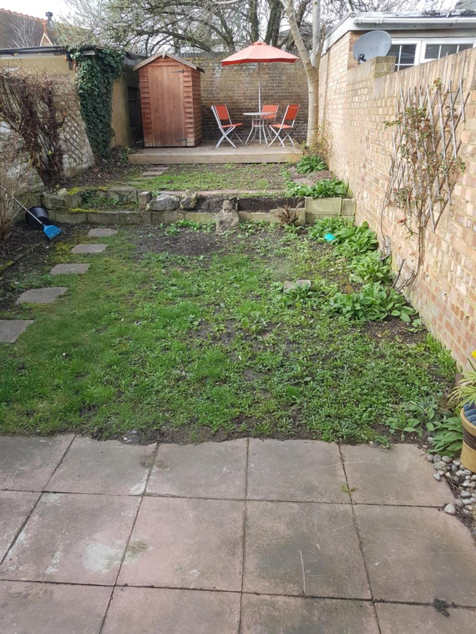 Slough Centre Townhouse With Driveway Parking For Up To Two Carsアパートメント エクステリア 写真